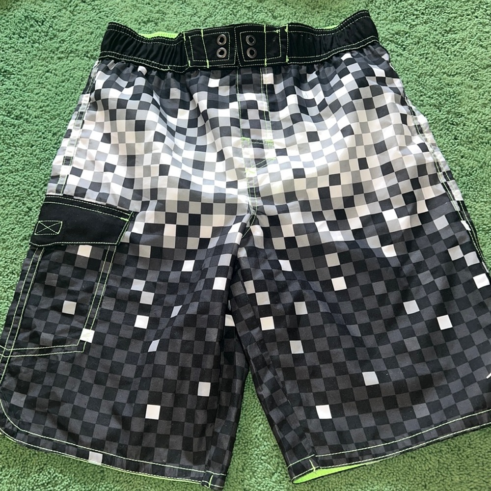 Kids swim trunks